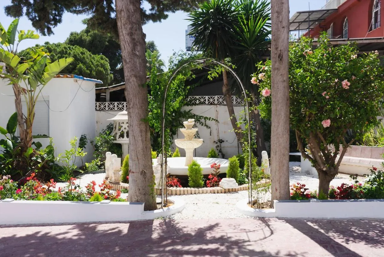 Villa Costa Marbella Aparthotel