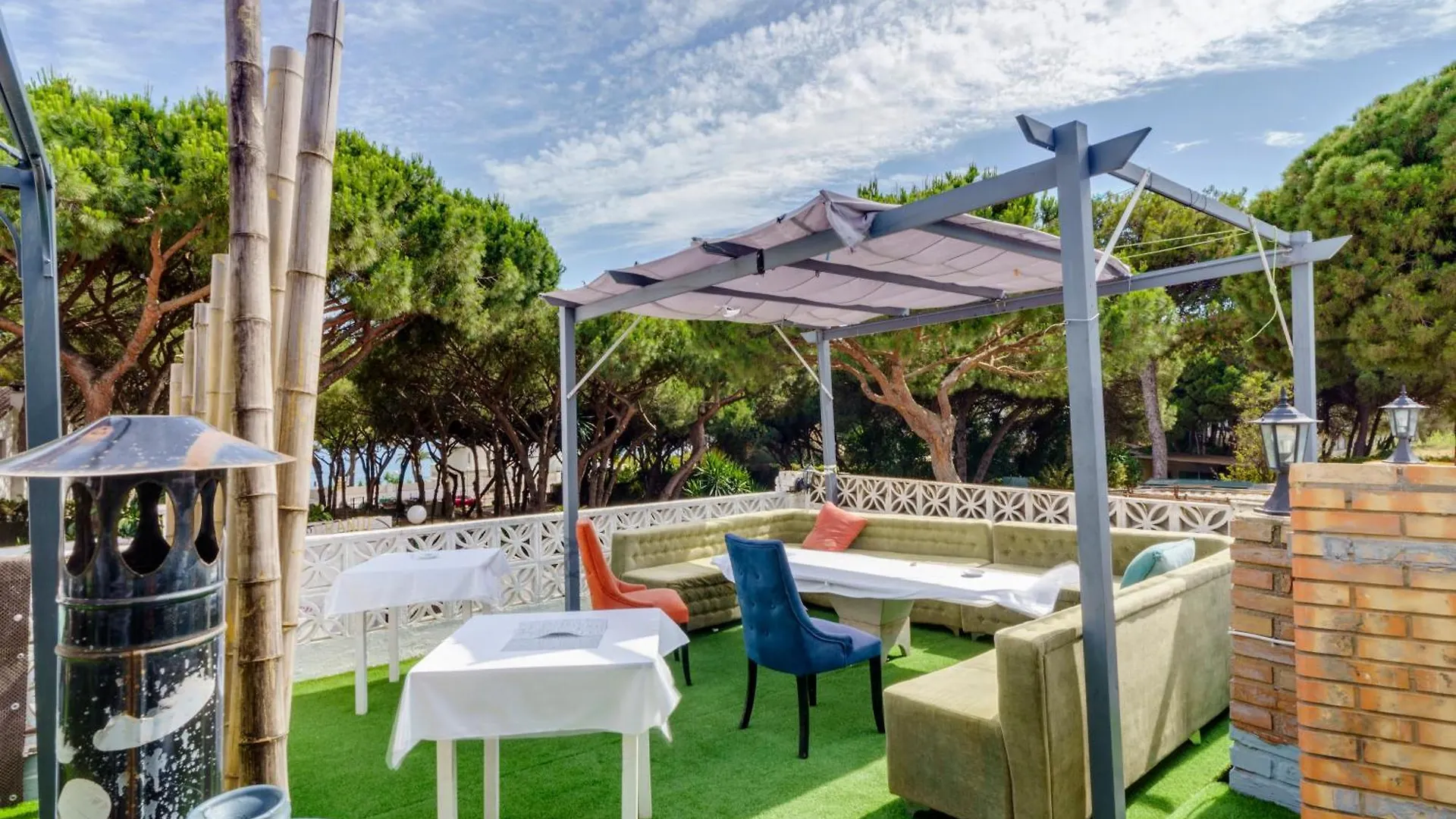 Villa Costa Marbella Aparthotel