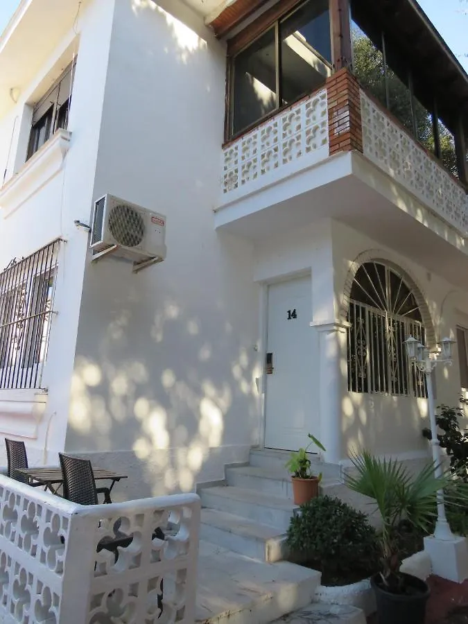 Villa Costa Marbella 0*,